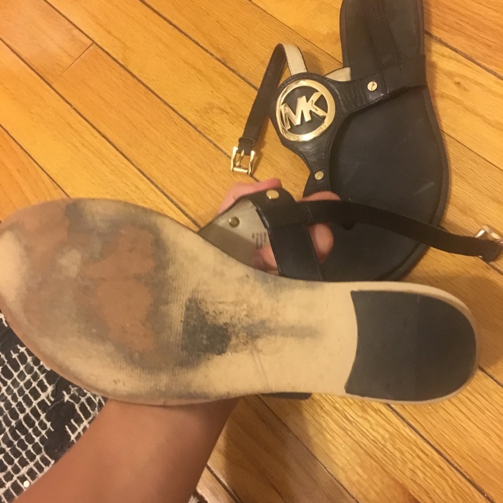 MICHAEL KORS SANDALS